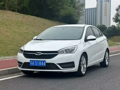 Chery Arrizo 5