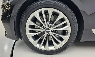 Kia K9