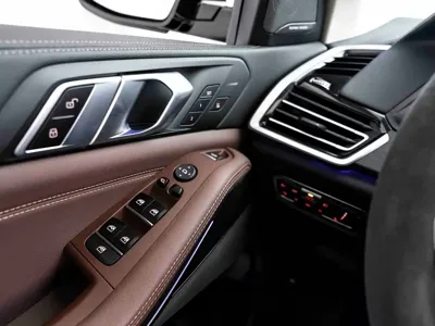 BMW X5 (Import)