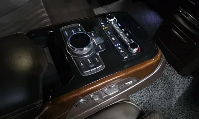 Genesis EQ900