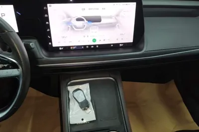 Xpeng P7