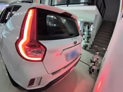 Geely Vision X6