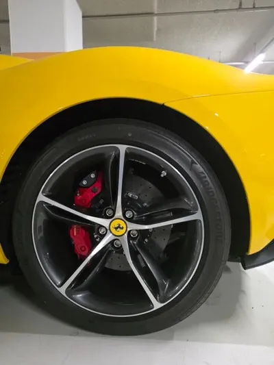 Ferrari 296