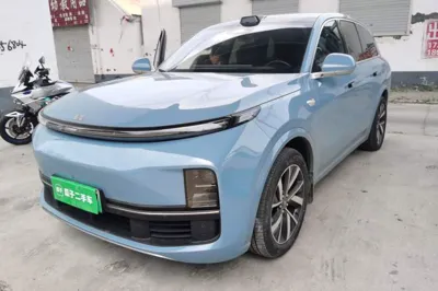 Li Auto L8