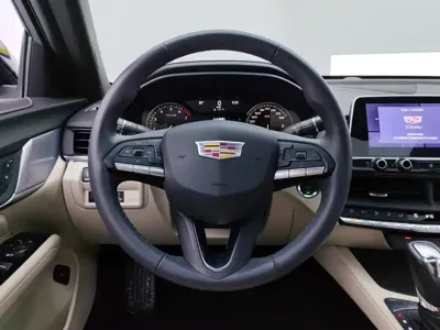 Cadillac CT4