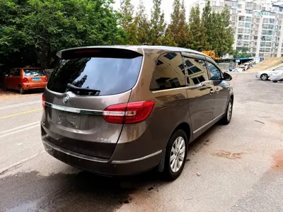 Buick GL8