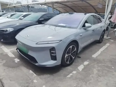 Nio ET5T