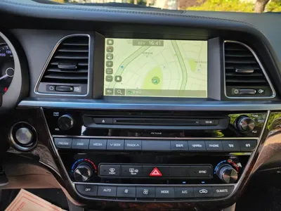 Hyundai Aslan