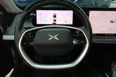 Xpeng P7