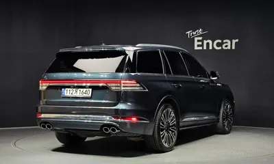 Lincoln Aviator