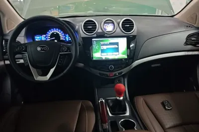 BYD S7