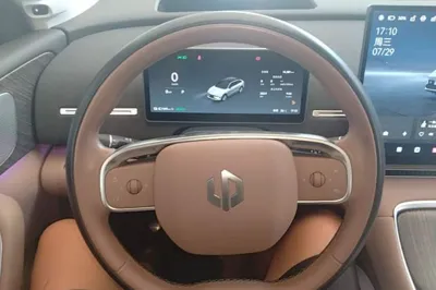 Leapmotor C11