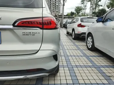 Roewe RX5 Max