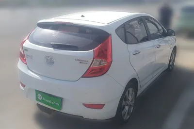 Hyundai Verna Ray