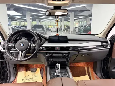 BMW X5 (Import)