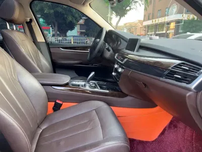 BMW X5 (Import)