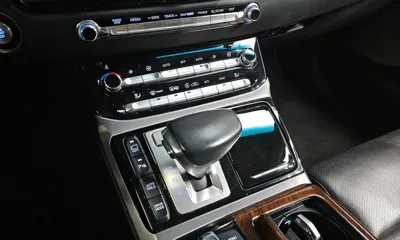 Genesis EQ900