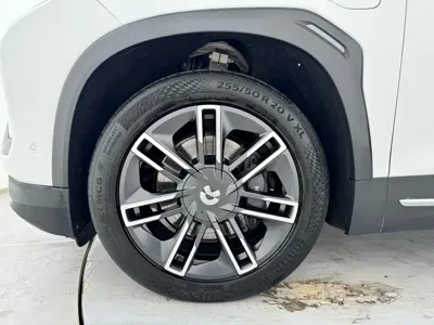 Nio EC6