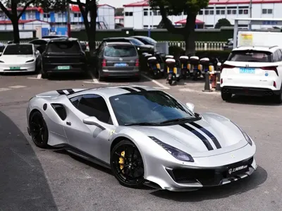 Ferrari 488