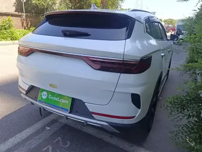 BYD PLUS
