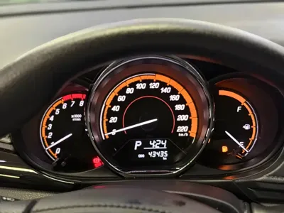 Toyota Yaris L