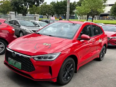 BYD e2