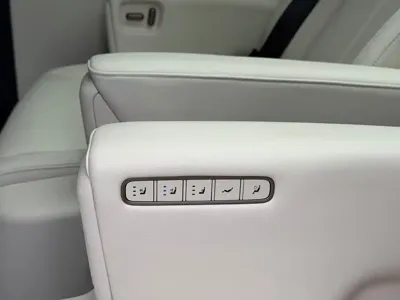 Li Auto Li MEGA