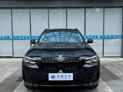 BMW iX3