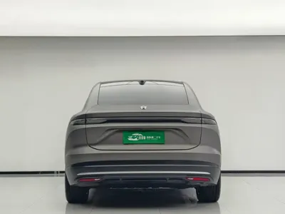 Nio EC6