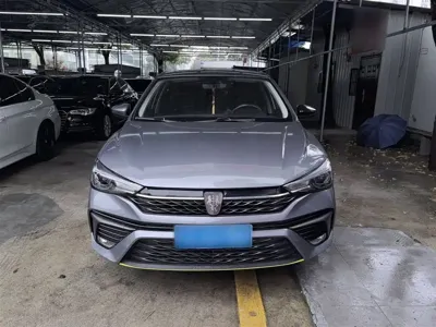 Roewe i5