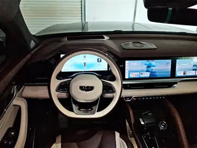 Geely Xingyue L