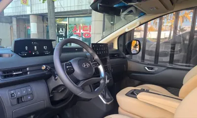 Hyundai Staria