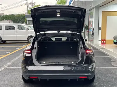 Nio ET5T