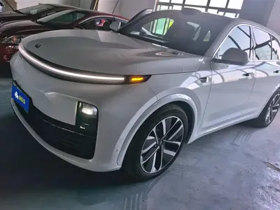 Li Auto Li L7