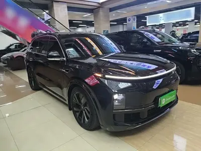 Li Auto Li L8