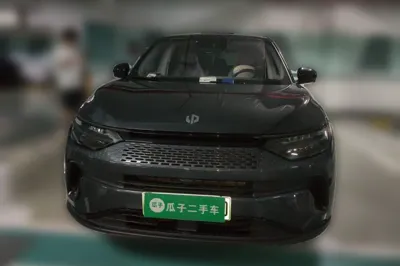 Leapmotor C11