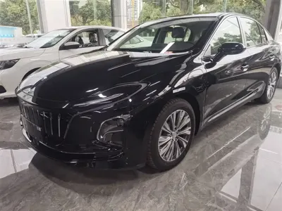 Hongqi Hongqi E-QM5