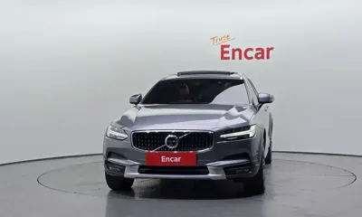 Volvo V90