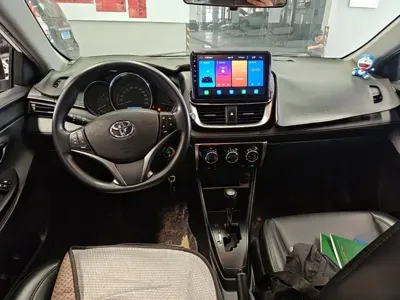 Toyota Yaris L