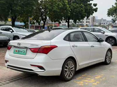 Hyundai Mistra