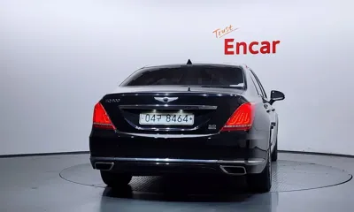 Genesis EQ900
