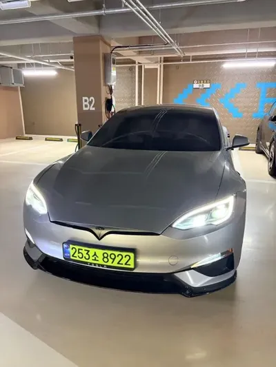 Tesla Model S
