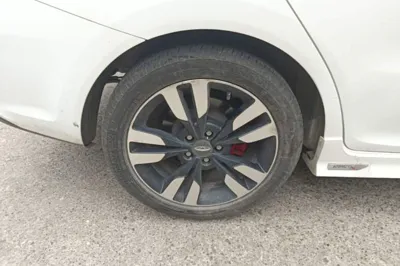 Chery Arrizo 5