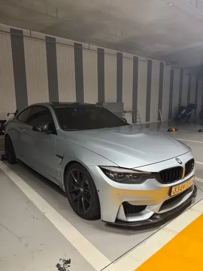 BMW M4