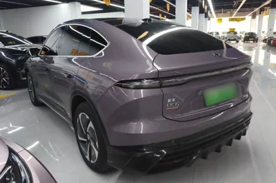 Nio EC6
