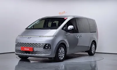Hyundai Staria