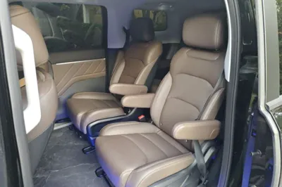 Wuling 730