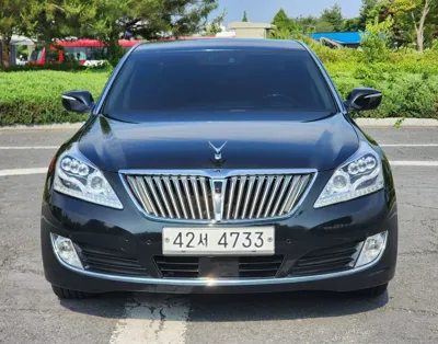 Hyundai Equus