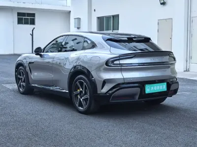 Xiaomi 小米YU7
