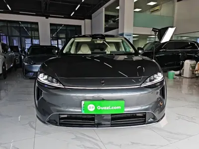 智界 Zhijie R7